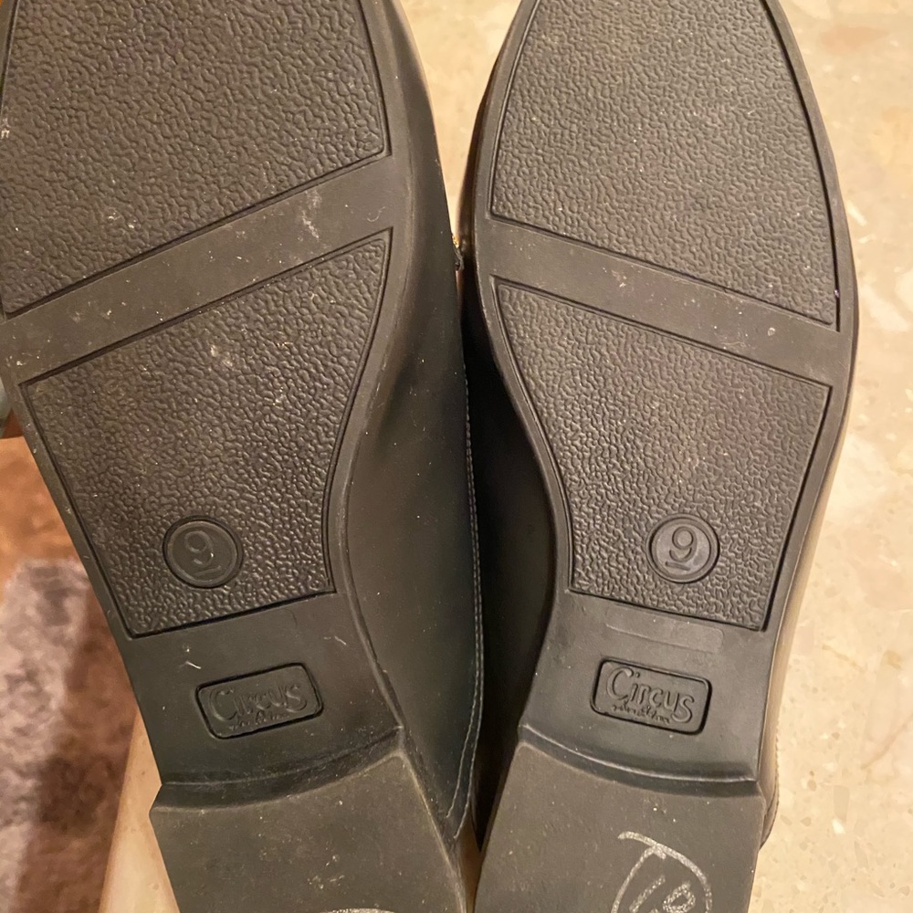 Mules - Picture 4 of 4